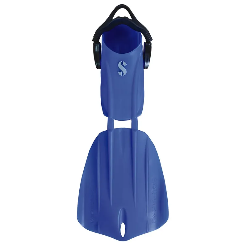 Palme de plongée bleue Scubapro sur fond blanc, équipement sportif