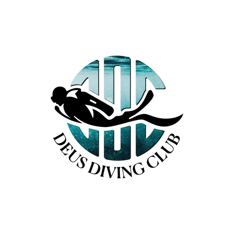 Plongeur stylisé avec des vagues et le nom du club