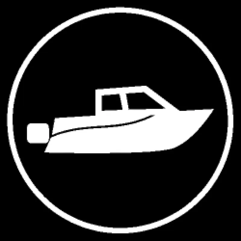 Illustration vectorielle d'un bateau de plaisance blanc sur fond noir