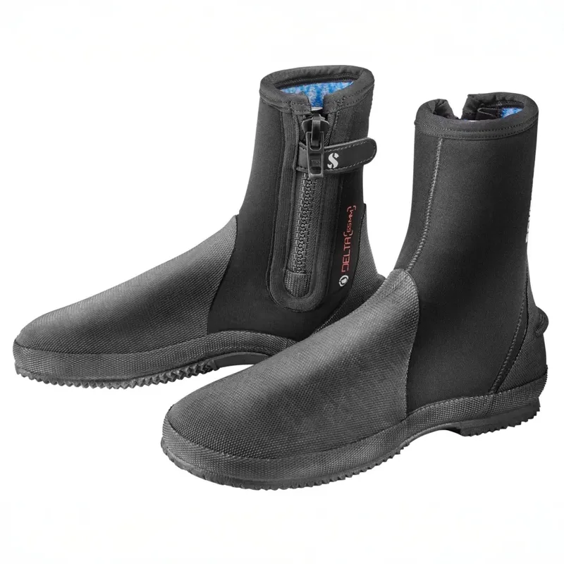 Chaussons de plongée noirs avec fermeture éclair et semelles renforcées