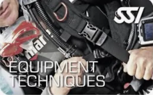 Equipement de plongée technique avec masque, détendeur et gilet stabilisateur