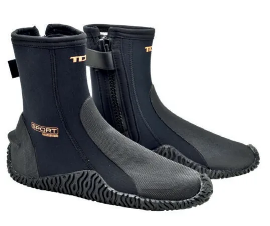 Paire de chaussons de plongée noirs avec semelles texturées
