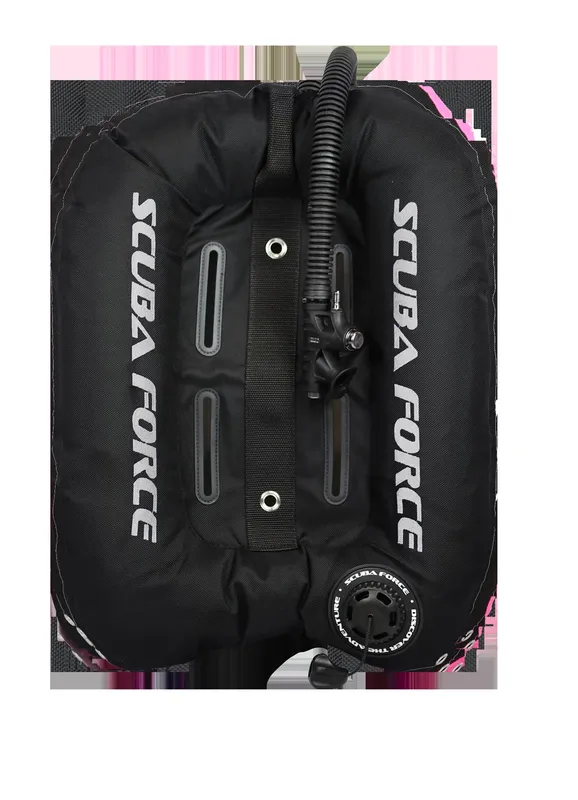 Gilet de plongée noir Scuba Force avec poches et détendeur