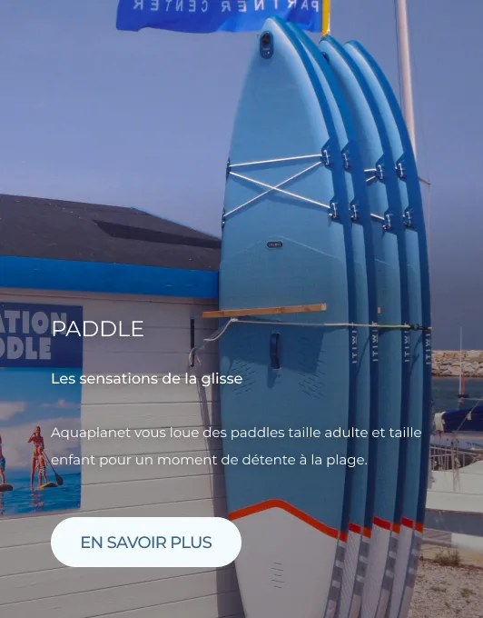 Planche de paddle bleu et blanc avec texte promotionnel et bouton