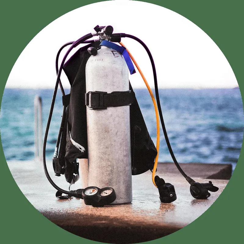 Equipement de plongée complet avec bouteille, détendeur et manomètre