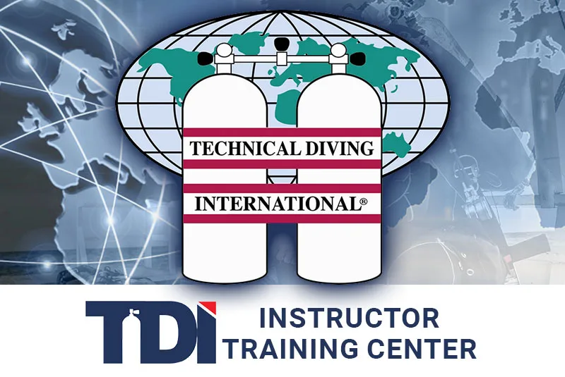 Deux bouteilles de plongée sur une carte du monde, logo TDI
