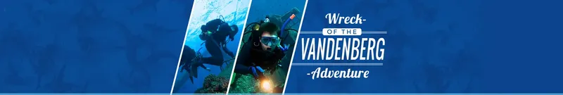Deux plongeurs explorent un épave sous-marine, bleu profond, aventure