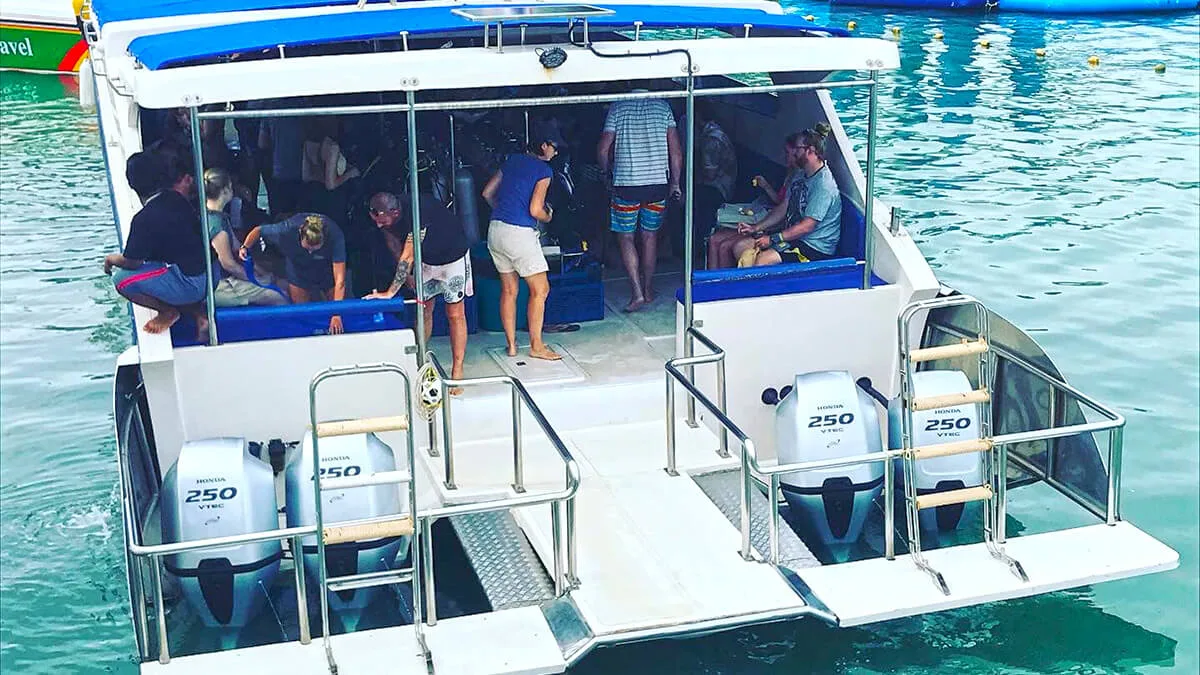 Easy Divers