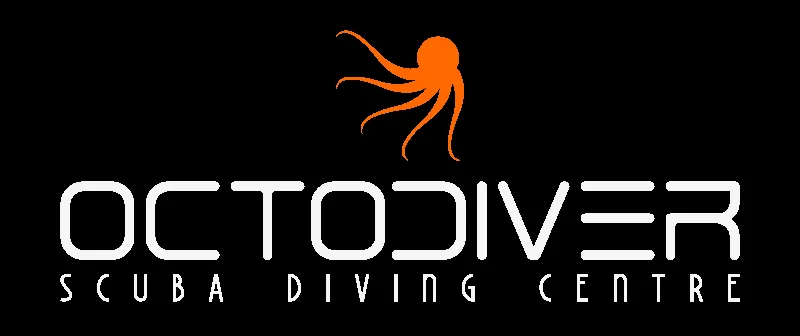 Logo blanc avec un poulpe orange et le texte scuba diving centre