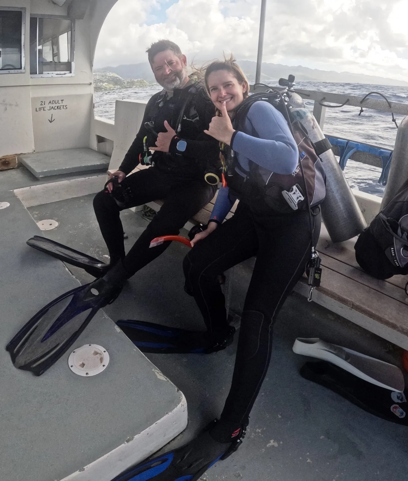 Scuba Dive Oahu, Hawaii | Honolulu Honu Divers