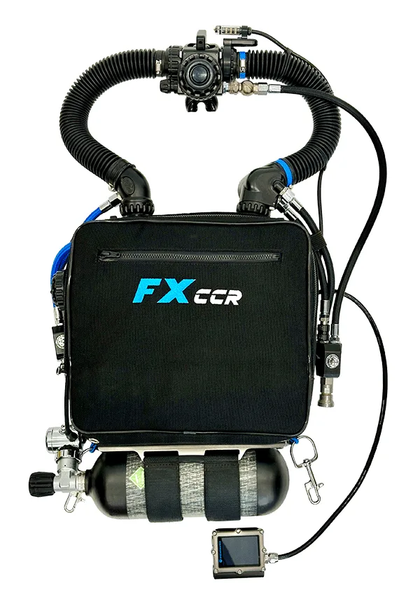 Equipement de plongée rebreather CCR FX, bouteilles, détendeurs, tuyaux noirs