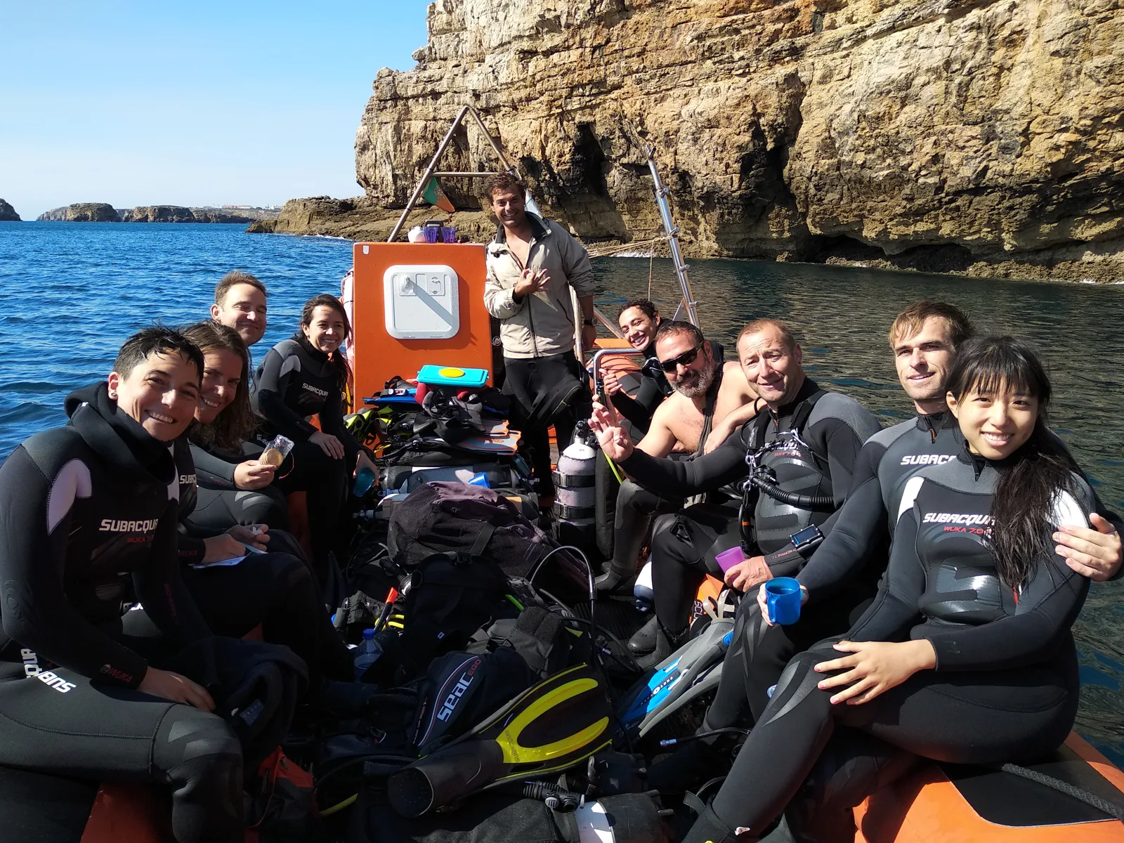 Divers Cape