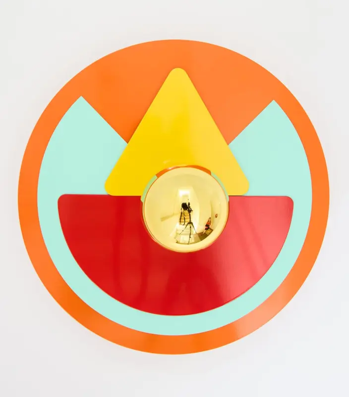 Composition abstraite circulaire aux couleurs vives.