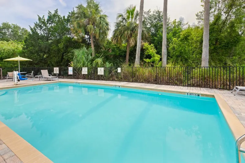 Holiday Inn Express Hotel & Suites Largo-Clearwater by IHG