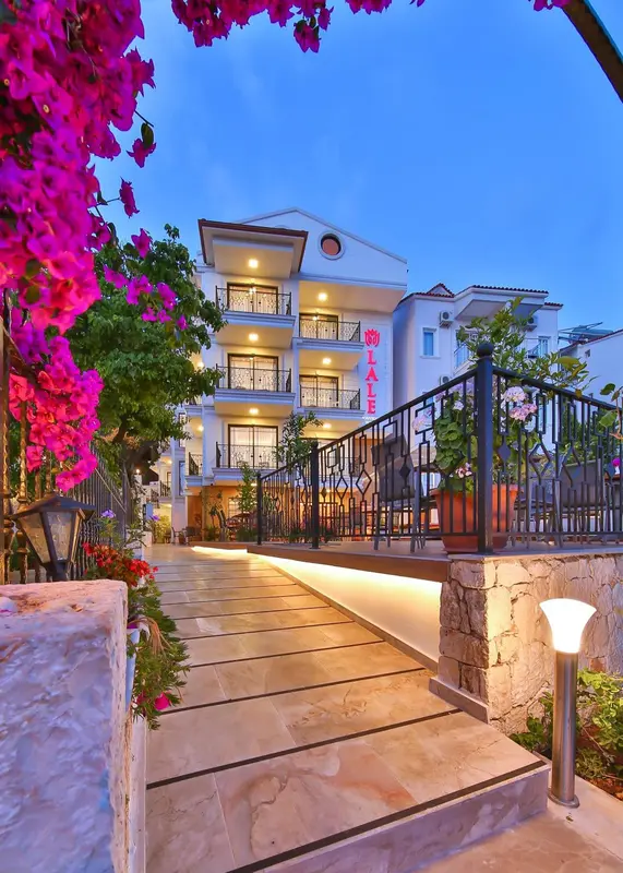 Lale Hotel