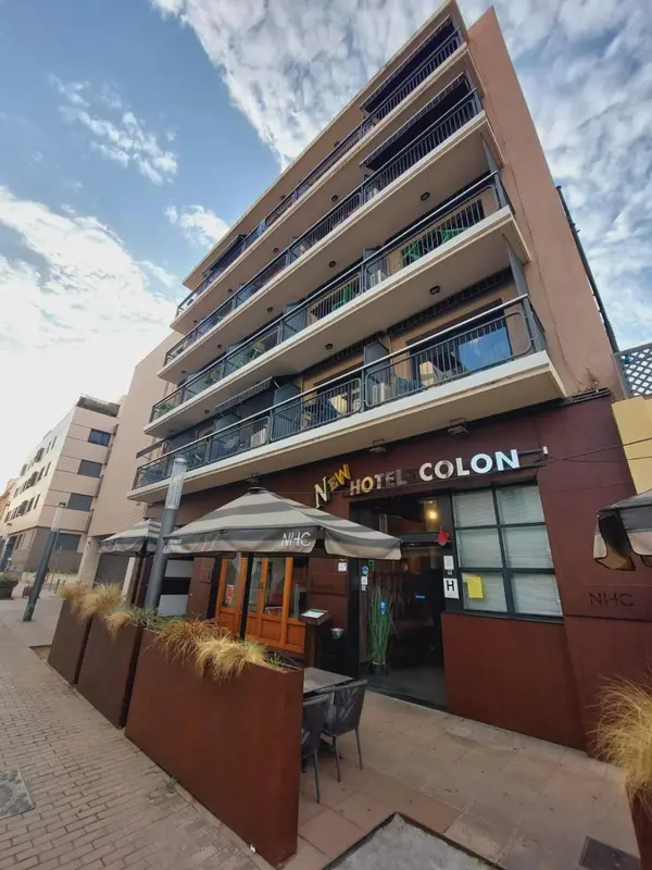 New Hotel Colon