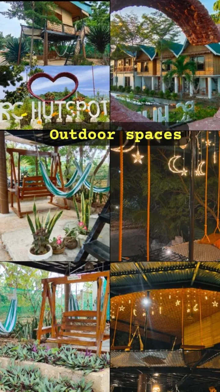 Espaces extérieurs aménagés avec des balançoires et des hamacs dans un cadre tropical.