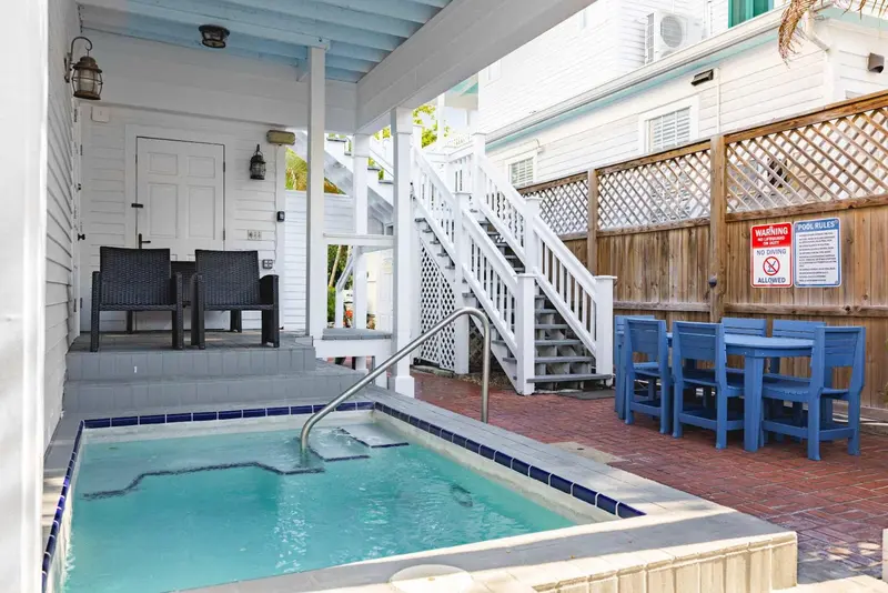 Key Lime Cottage