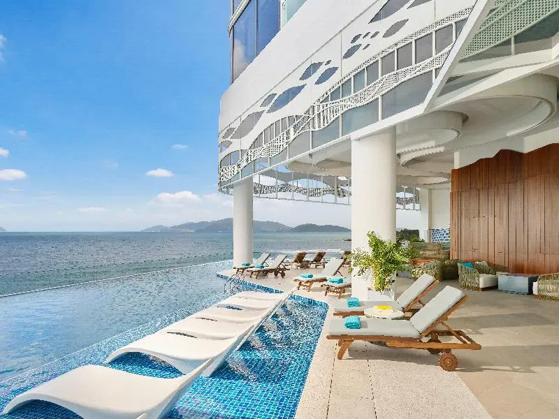 voco Scenia Bay Nha Trang by IHG