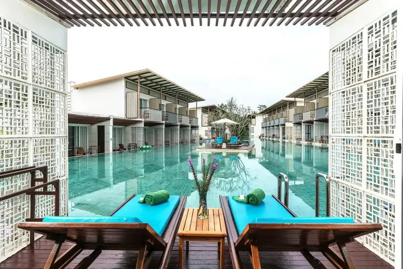 The Briza Beach Resort Khaolak