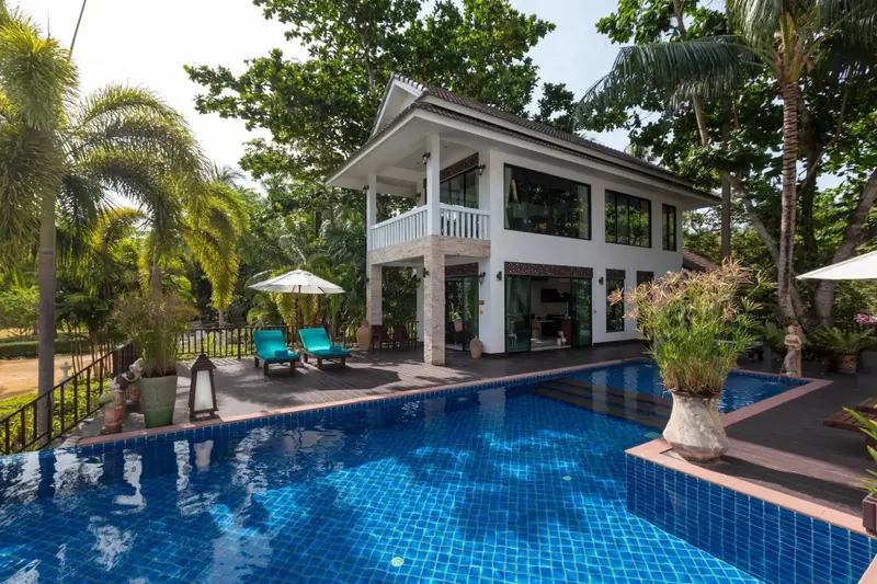 Racha Island Resort