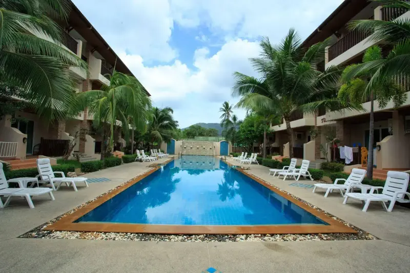 Whispering Palms Suite