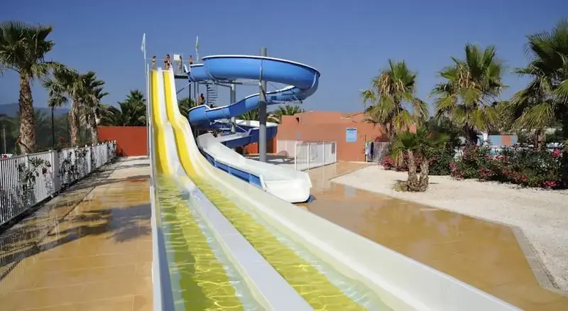 Village Del Mar
