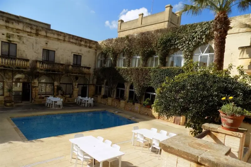 Cornucopia Hotel