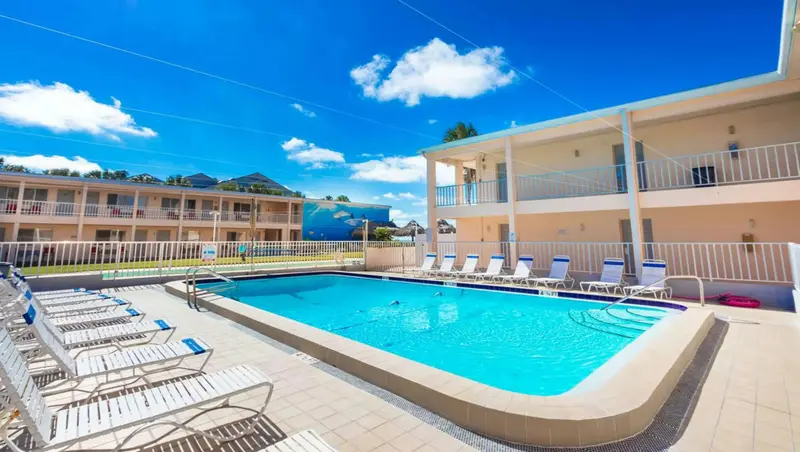 Belleair Beach Resort Motel