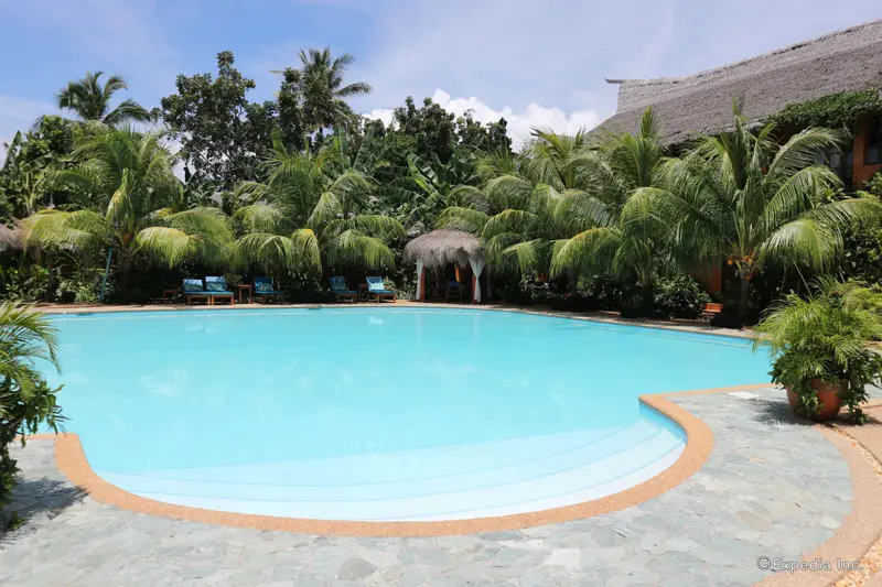 Coco Grove Beach Resort