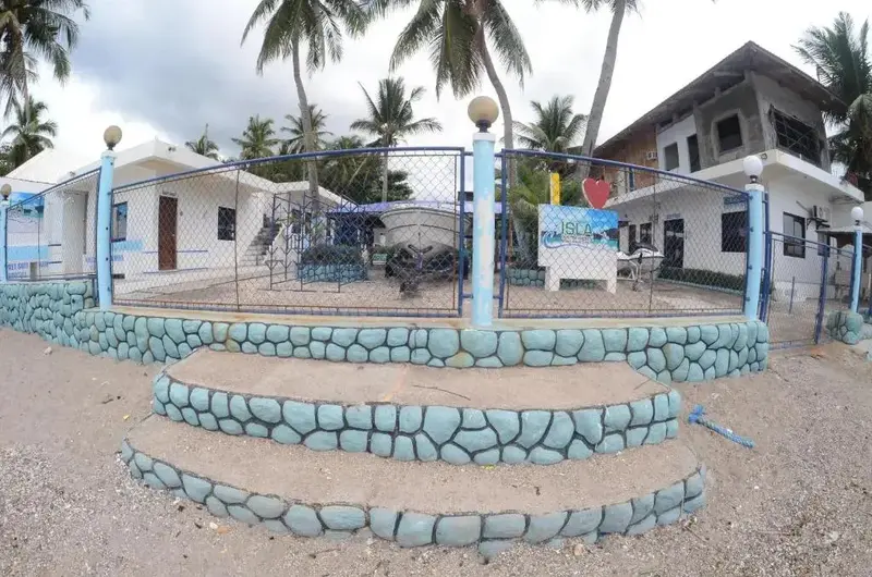Buceo Anilao Beach and Dive Resort
