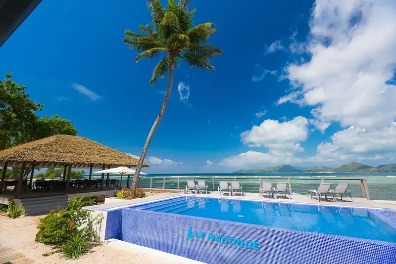 Le Nautique - Luxury Waterfront Hotel