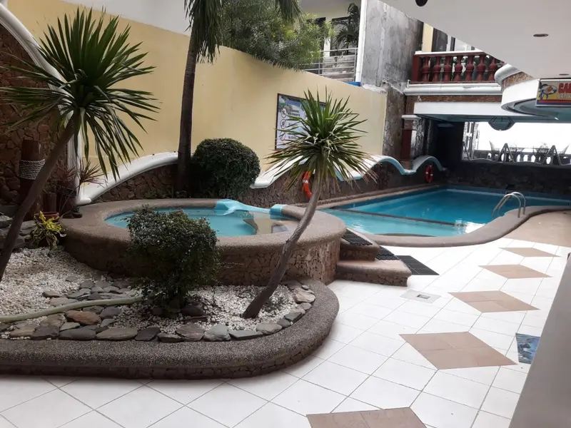 Palm Tree Resort and Restaurant
