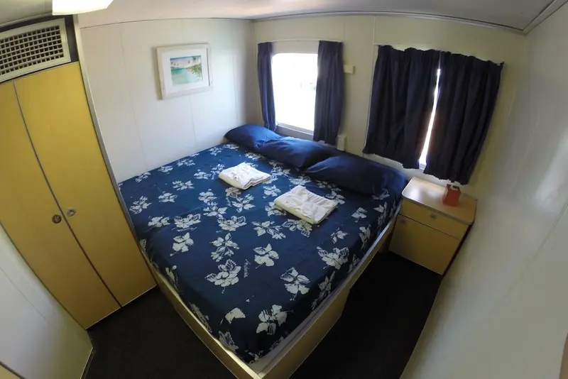 Cabina letto king size twin con possibile vista oceano