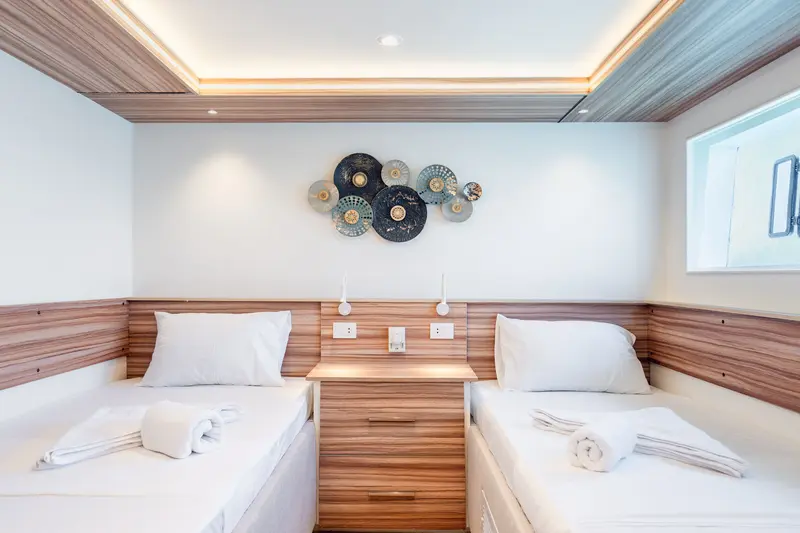 Main Deck Twin Cabin