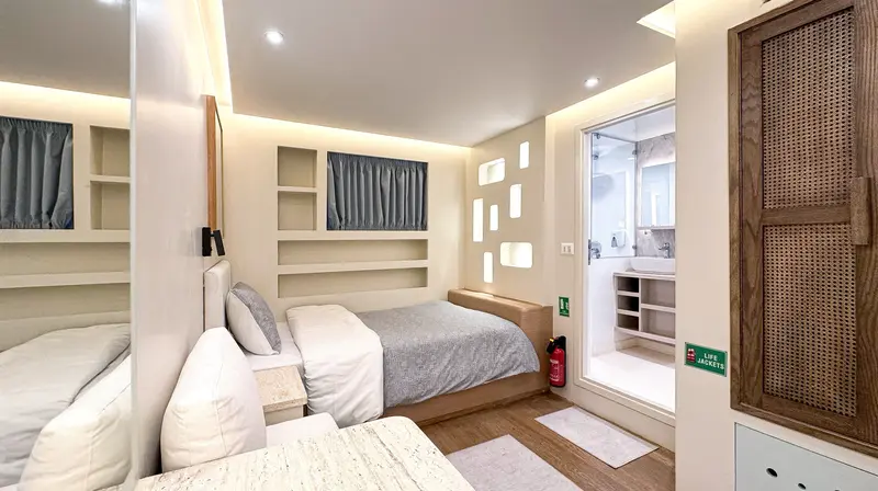 Suite Single - Lower Deck
