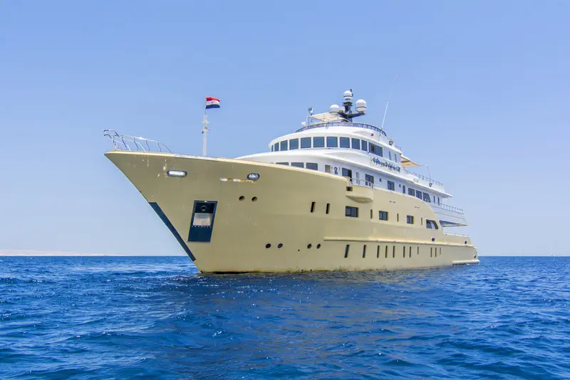 Golden Dolphin IV