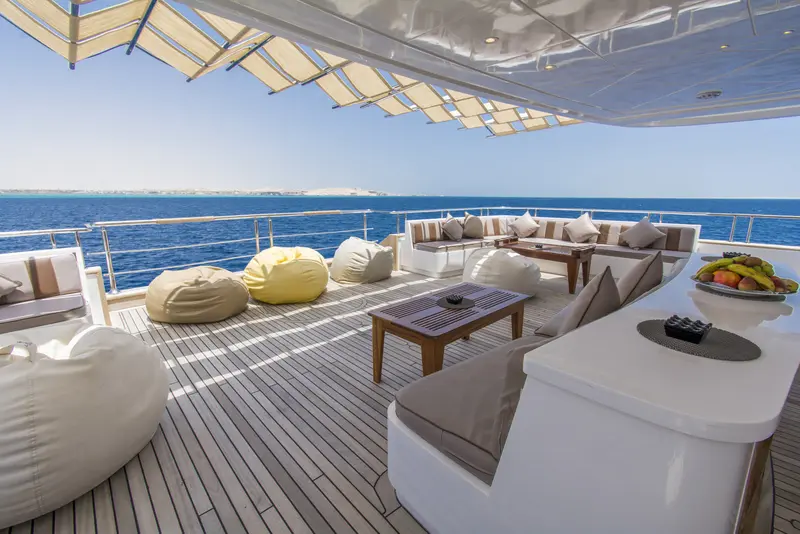Golden Dolphin IV