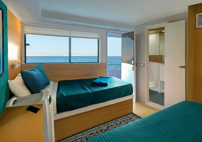 Seaview Twin Main Deck