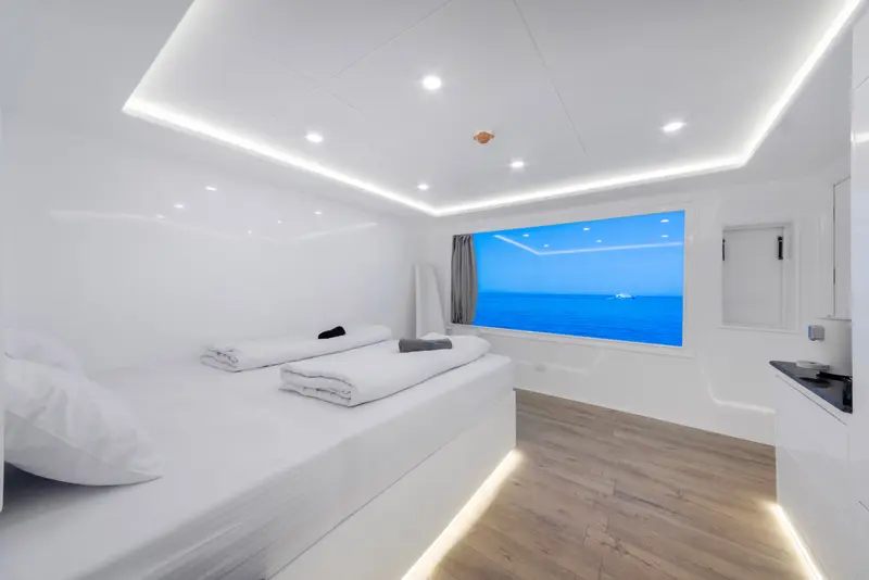 Suite B, Hauptdeck