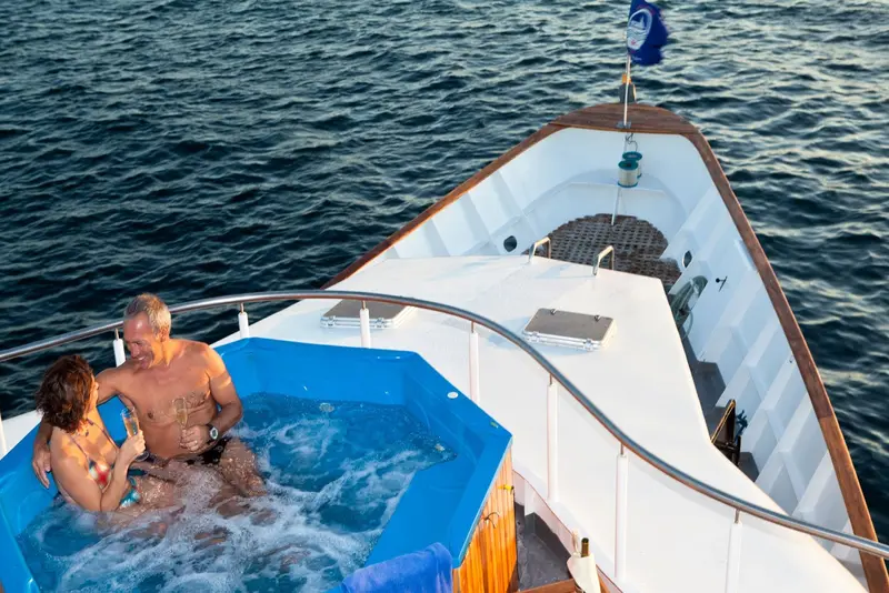 Galapagos Aggressor III