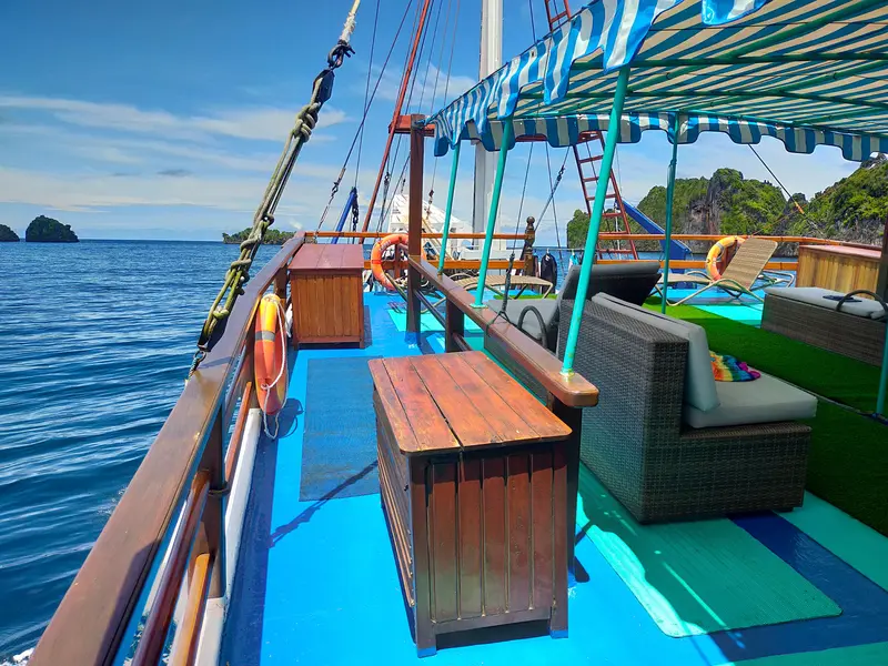 Raja Ampat Explorer