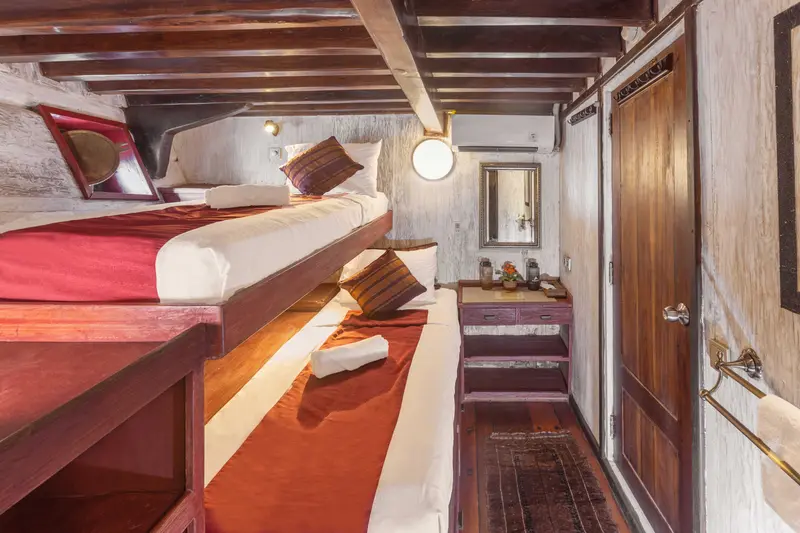 Bunk Beds (1 & 2)
