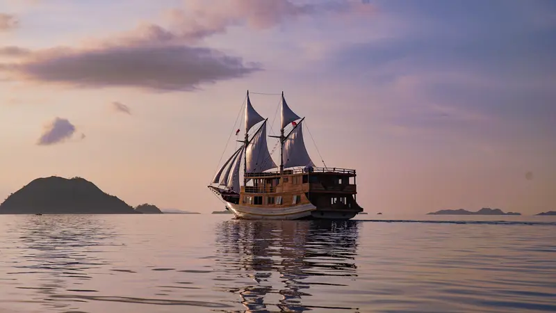 Sundari Voyages