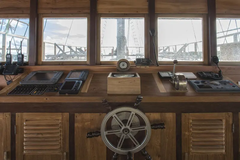 Tiare Cruise