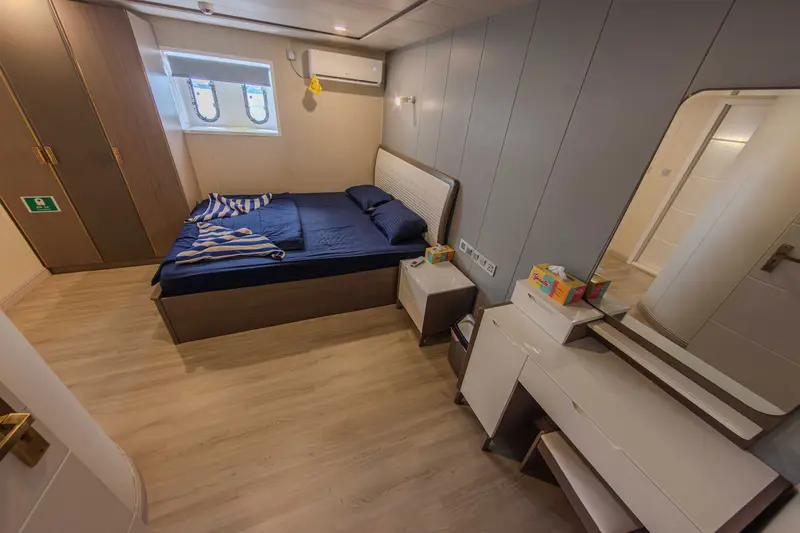 Lower Deck Double Cabin