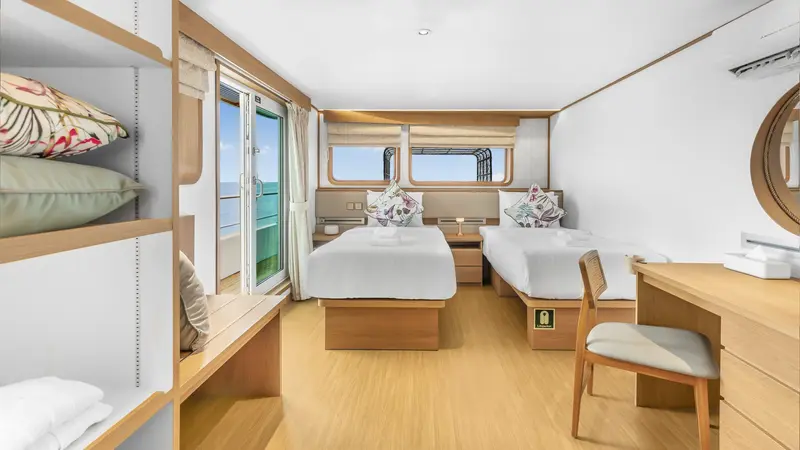 Main Deck Cabins (203-204)