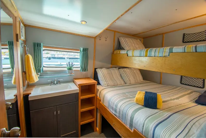 Cabine