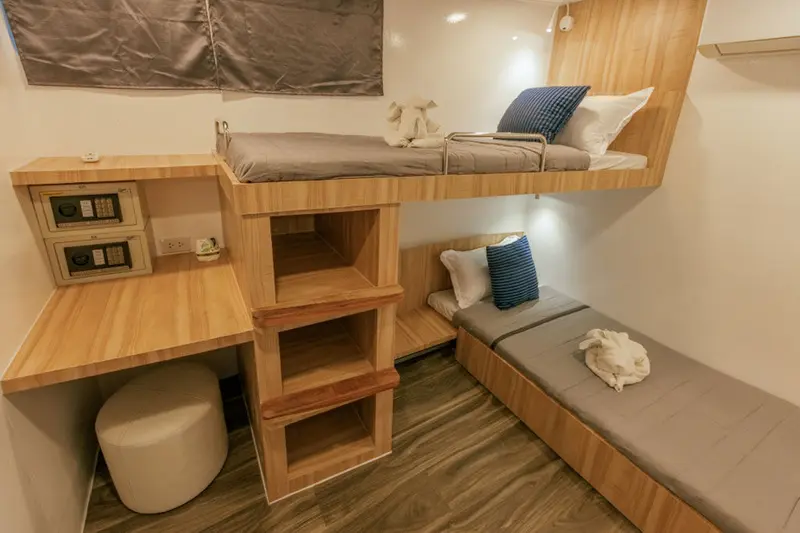 Deluxe Lower Deck