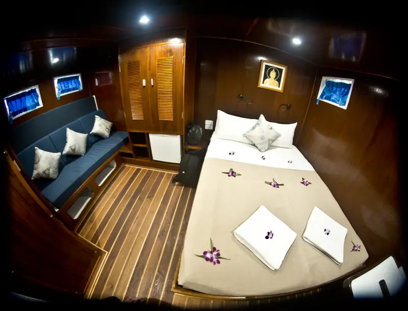 Cabina master